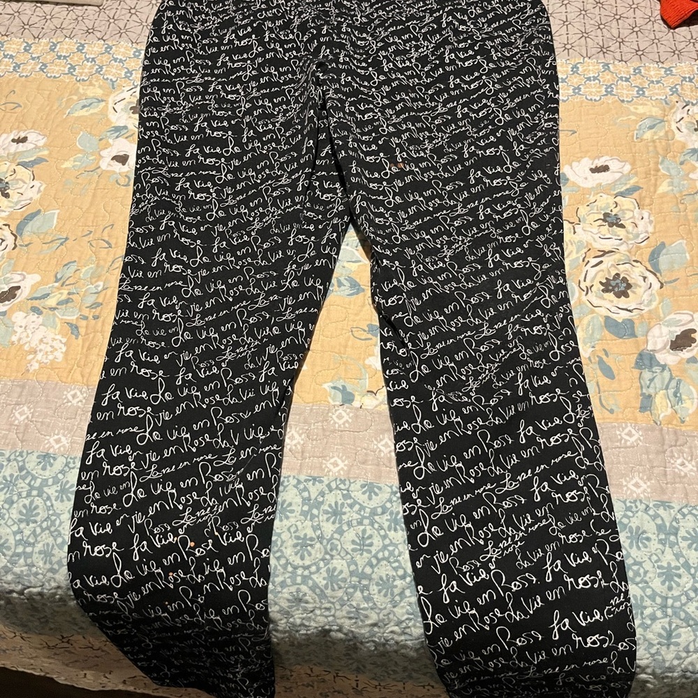 Chico’s Black Script Print leggings